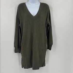 Socialite Oversized Green V-Neck Cozy Dress